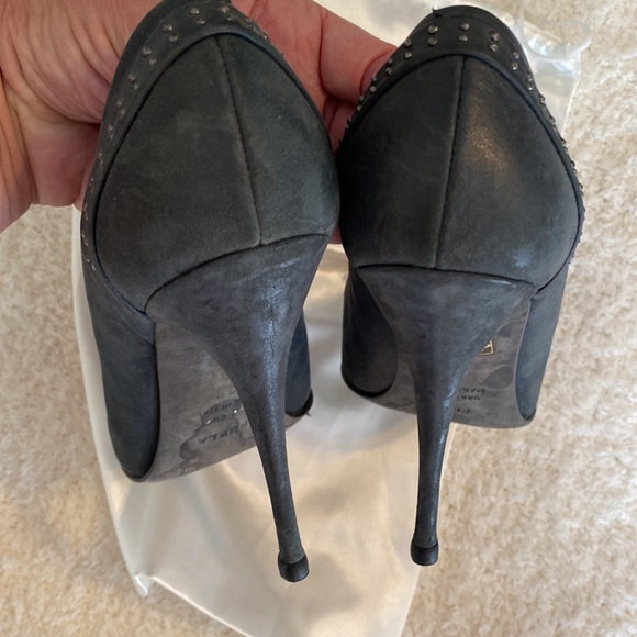 EUC - Furla Pumps - Picture 8 of 11